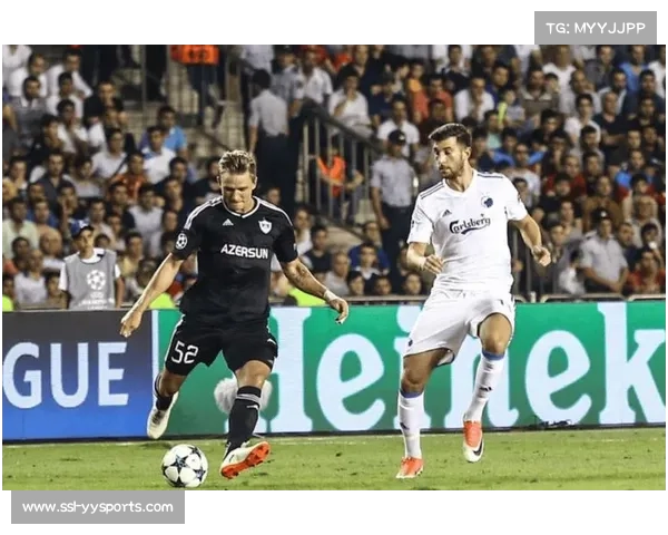 阿贾克斯4-2逆转卡拉巴赫取首胜，欧冠奇迹之师终破进球荒